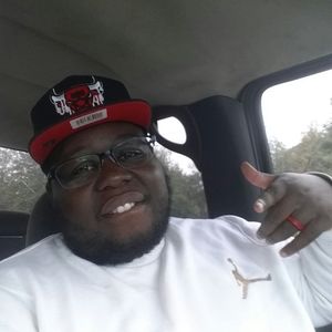 Meet your Posher, Victor